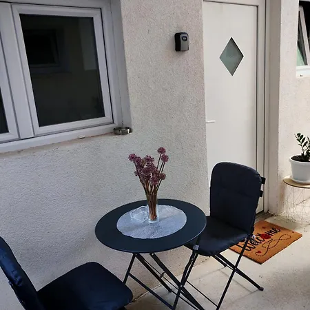 Apartment Lukas *